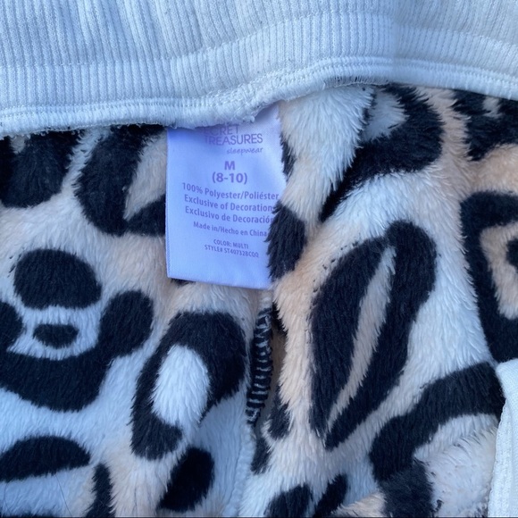 Fleece Cheetah Lounge Set - Picture 4 of 7
